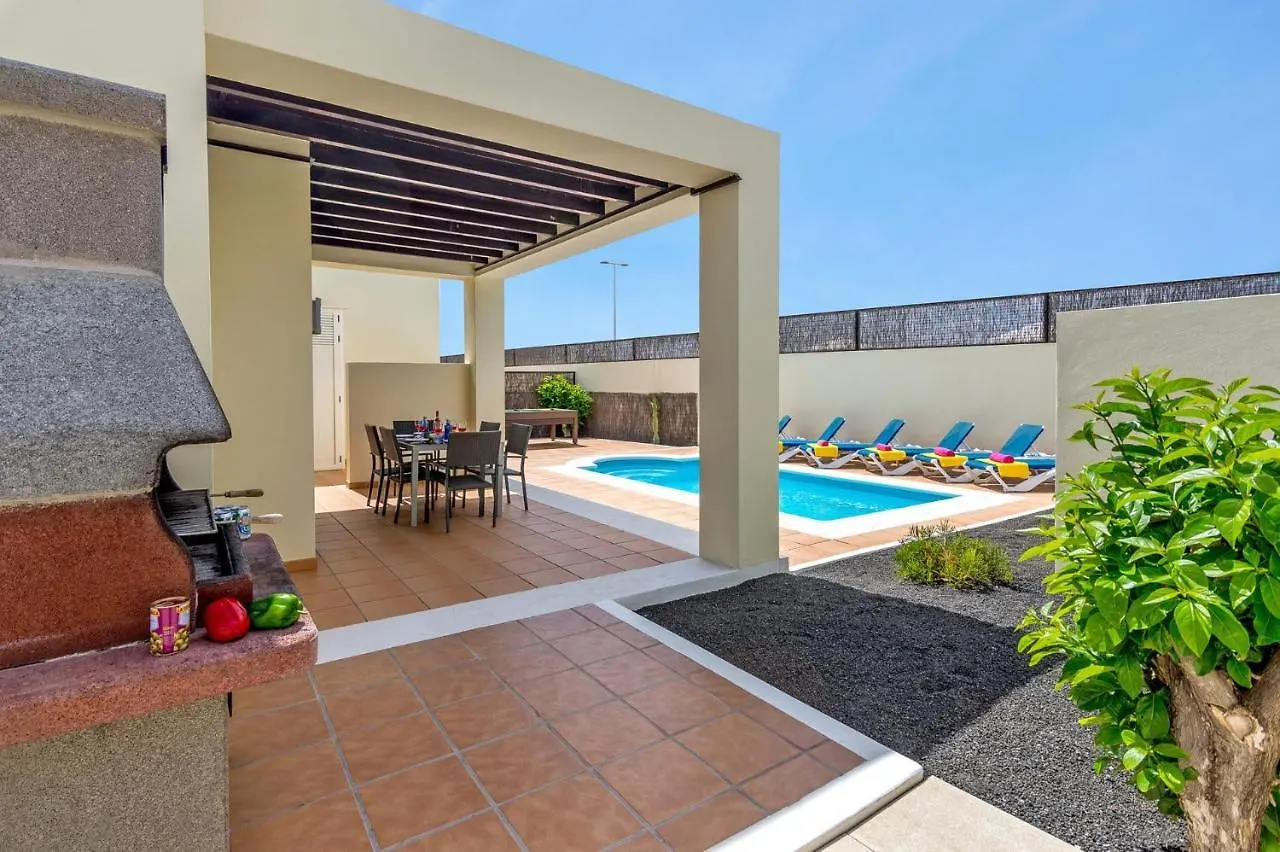 Villa Veraniego By Villa Plus Playa Blanca